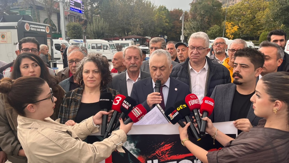 Afyon’da YENİ Partililerden Halk TV Protestosu