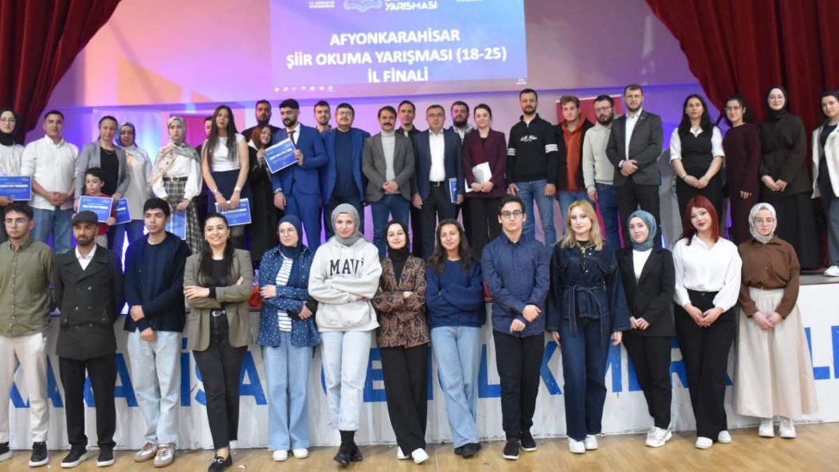 Afyonkarahisar’da Gençler Arası Şiir Yarışması Tamamlandı