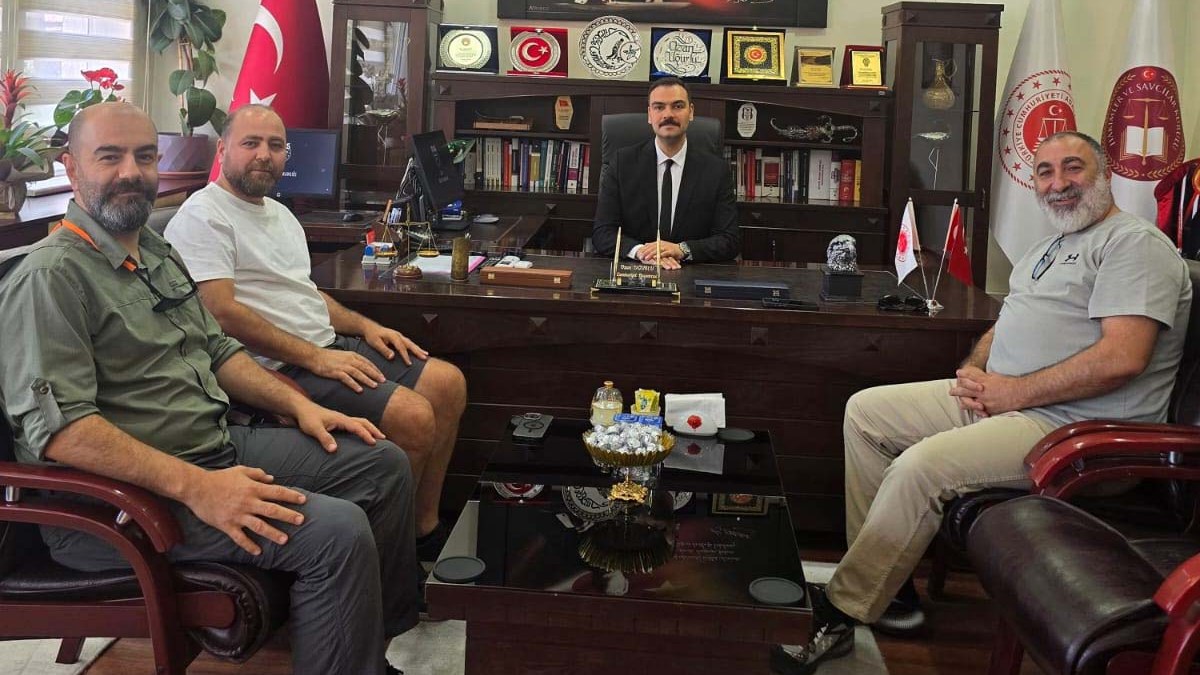 'Susanlar' Dizisinin Yapım Ekibinden Başsavcı Ozan Uğurlu’ya Ziyaret