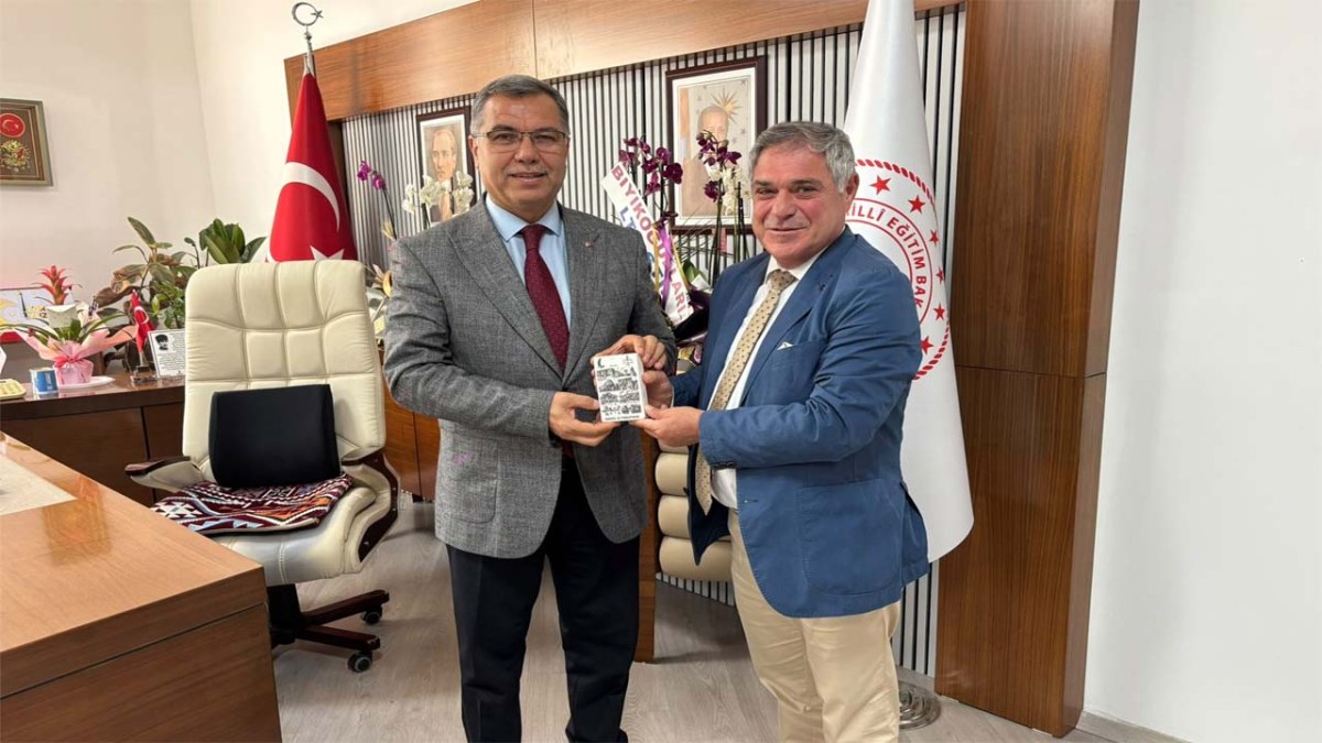 Afyon Eğitim Vakfı’ndan İl Milli Eğitim Müdürü Altınkaynak’a Hayırlı Olsun Ziyareti