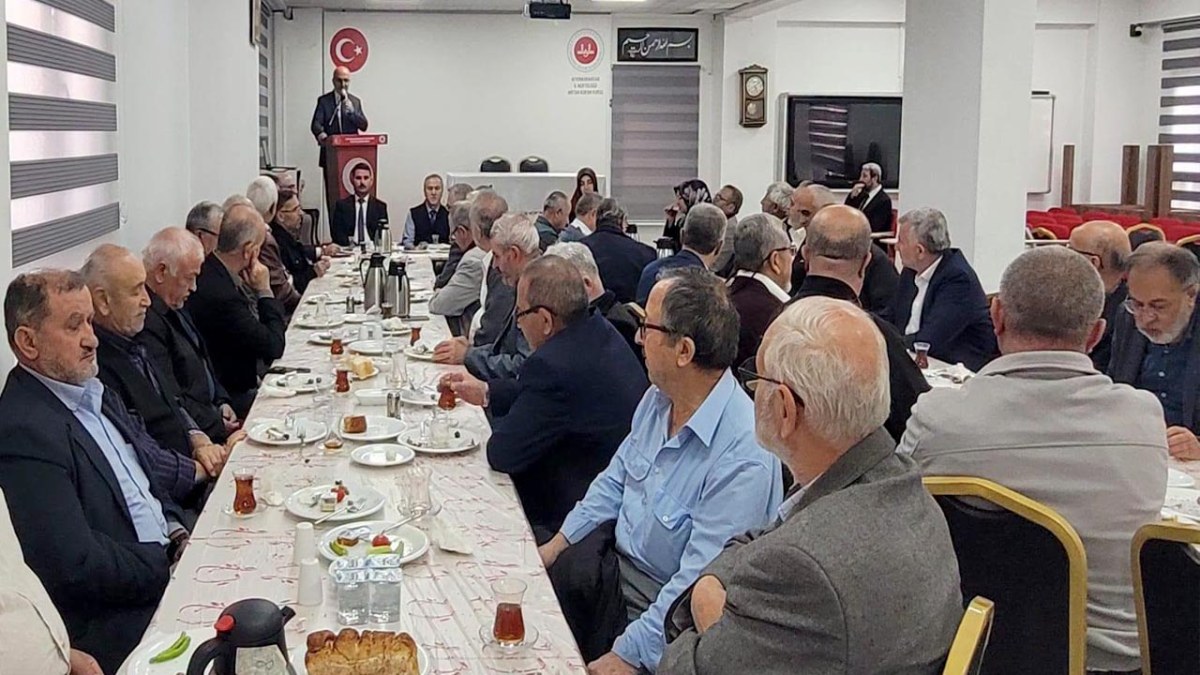 Camiler Ve Din Görevlileri Haftası’nda Emekli Hocalara Vefa