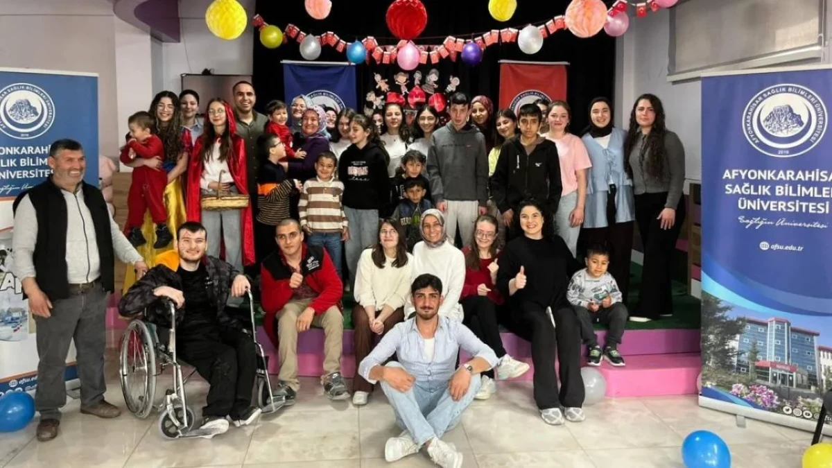 AFSÜ’lü Fizyoterapi Programı Öğrencilerinden Özel Çocuklara Anlamlı Ziyaret