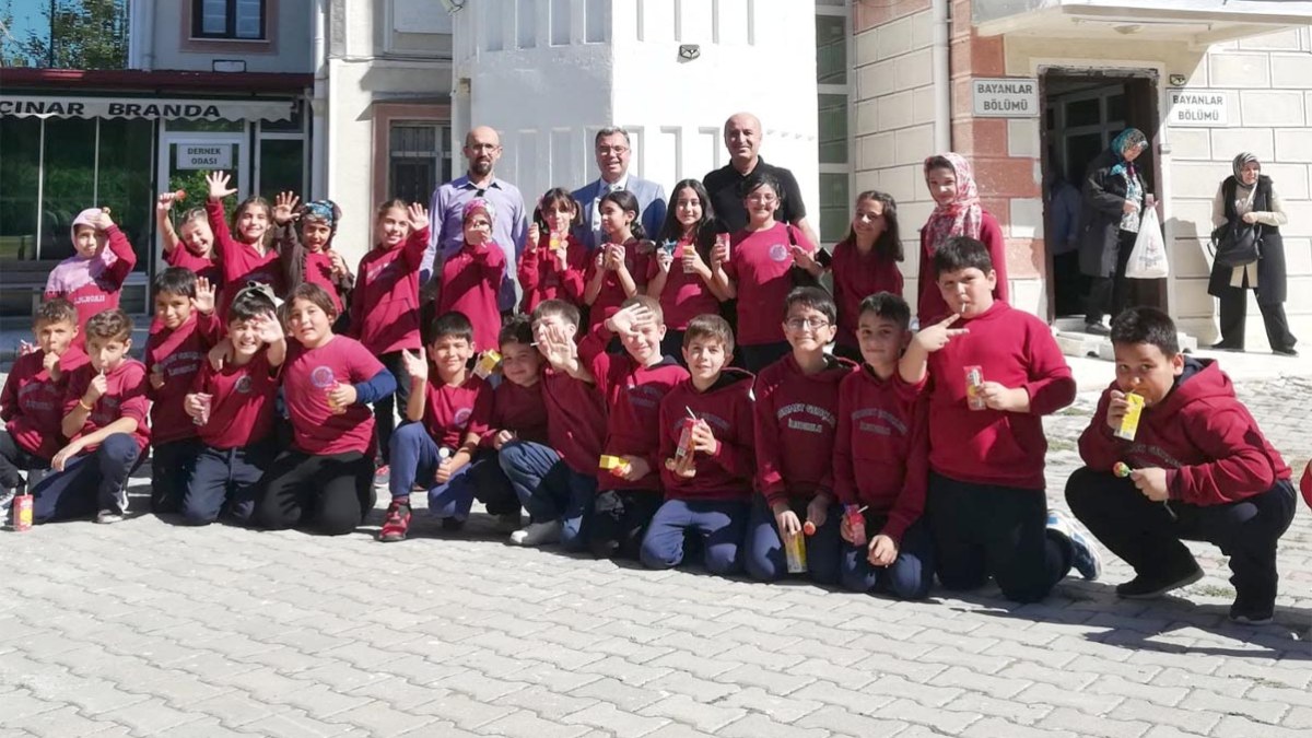 Altınkaynak, Öğrencilerle Cuma Namazında Buluştu