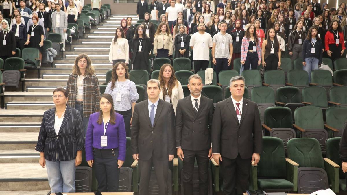 Genç Eczacıları Buluşturan PHARMAFYON Kongresi AFSÜ Ev Sahipliğinde Yapıldı