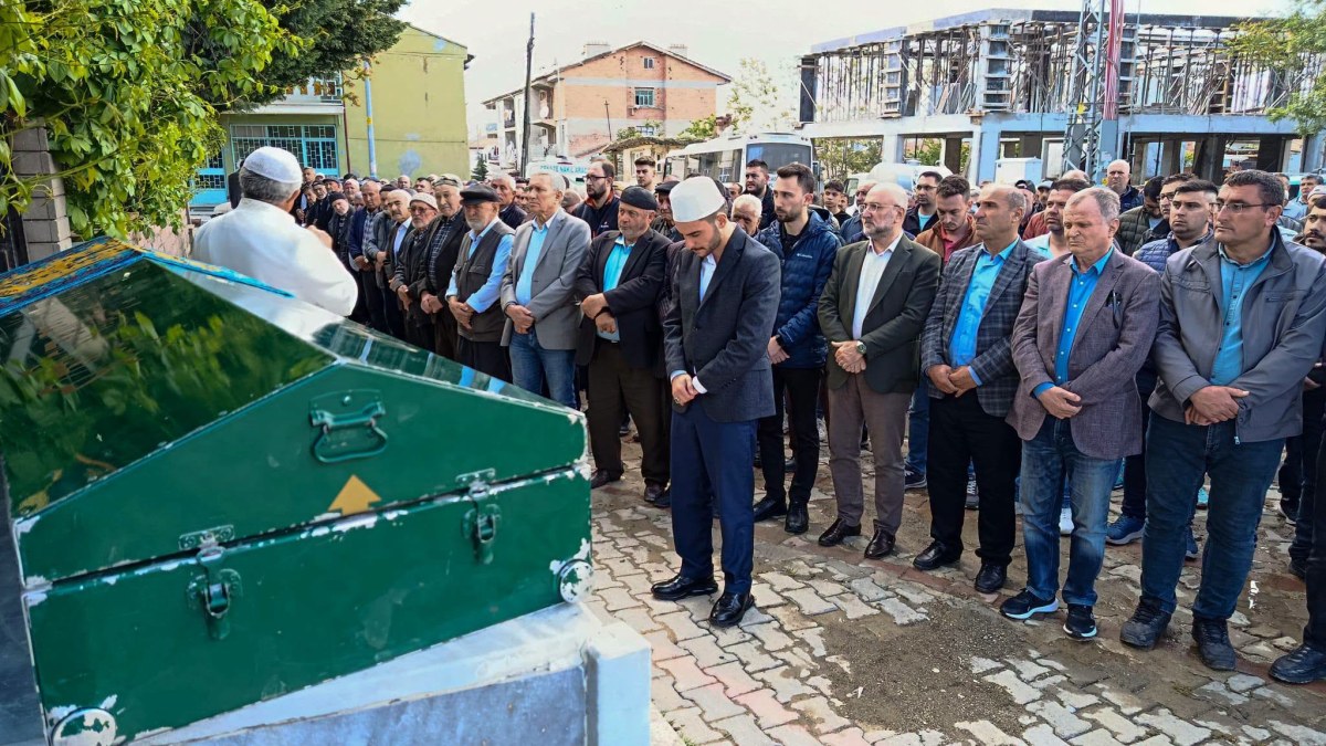 Osman İşler dualarla ebediyete uğurlandı