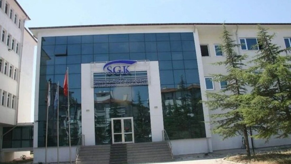 SGK 29-30 Ağustos’ta Hafta Sonu da Açık Olacak