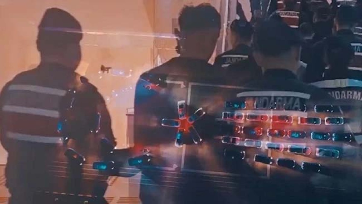 25 İlde Silah Kaçakçılarına ve Ruhsatsız Silah Bulunduran Şahıslara Yönelik Operasyonlarda 404 Şüpheli Yakalandı