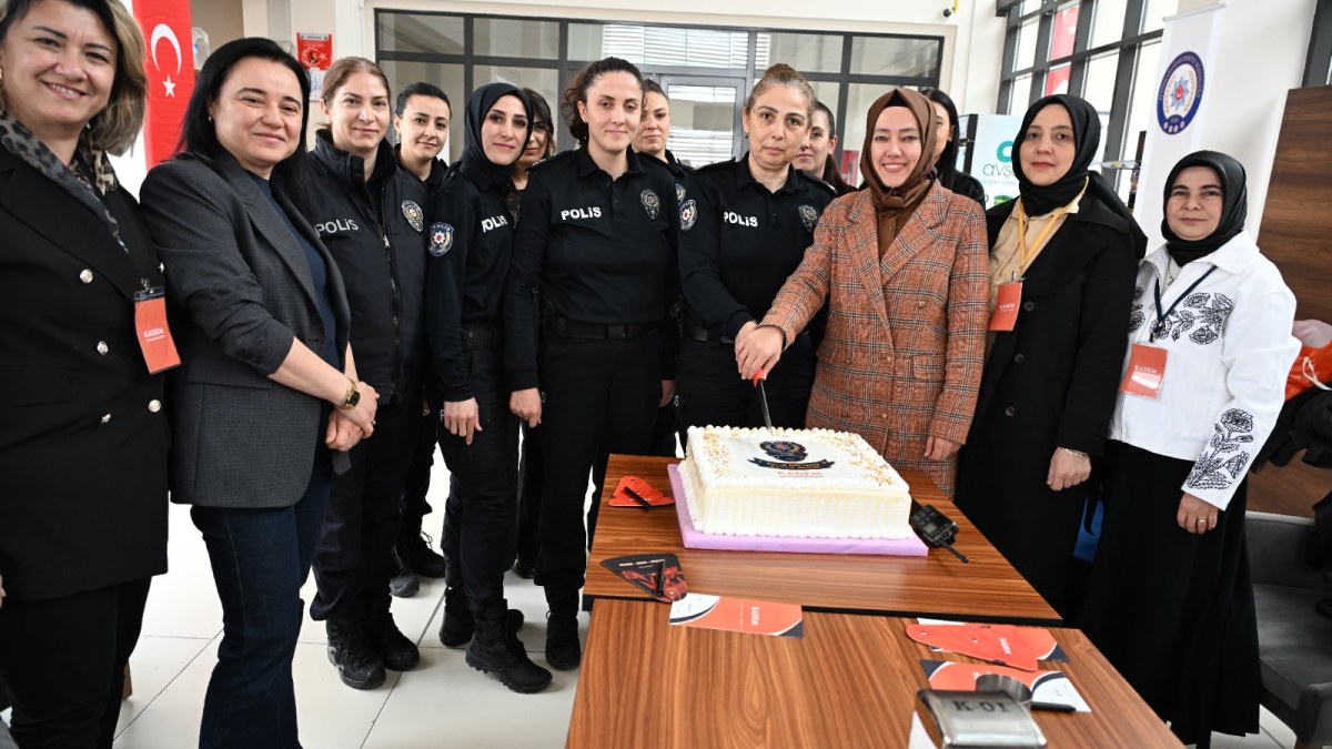 KADEM’den Kadın Polislere Polis Haftası Ziyareti