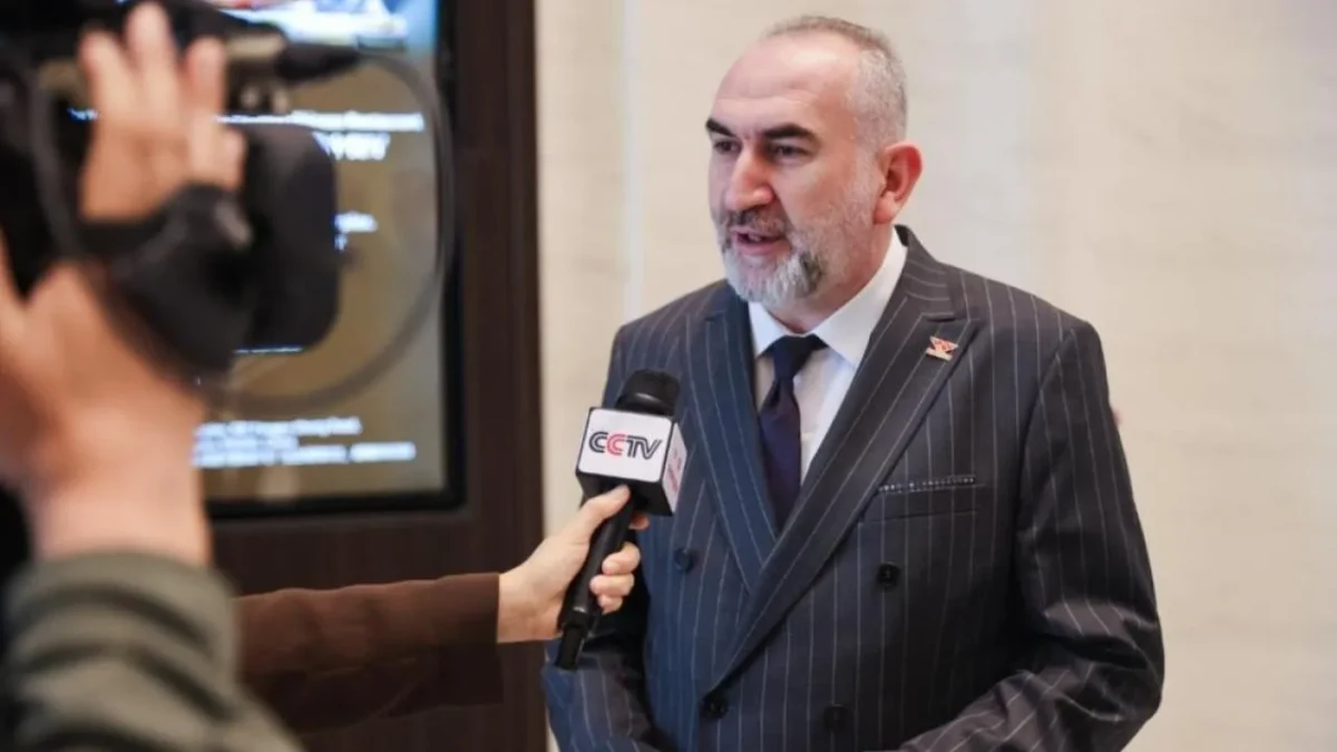 İhsan Beşer Çin Devlet Televizyonunda konuştu