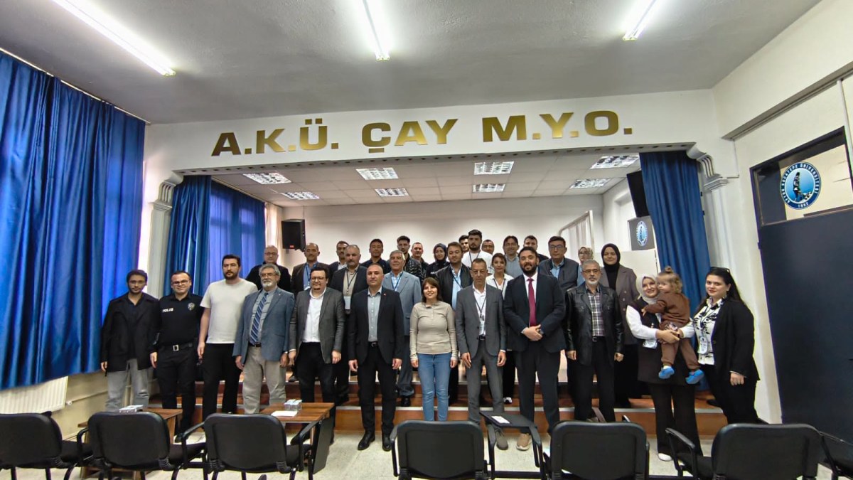AKÜ Çay MYO’da “Mezunlar Buluşması” Düzenlendi