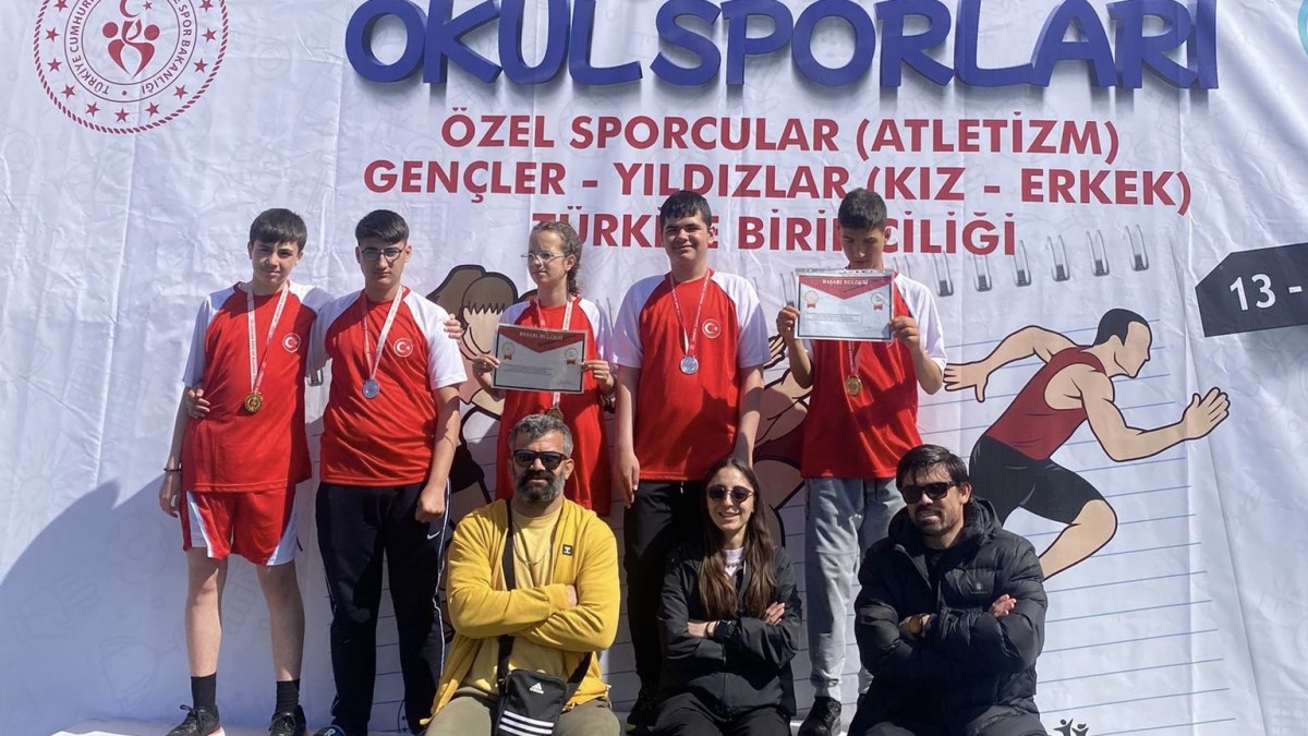 Afyonkarahisarlı Özel Sporcular Samsun’da Zirveyi Bırakmadı