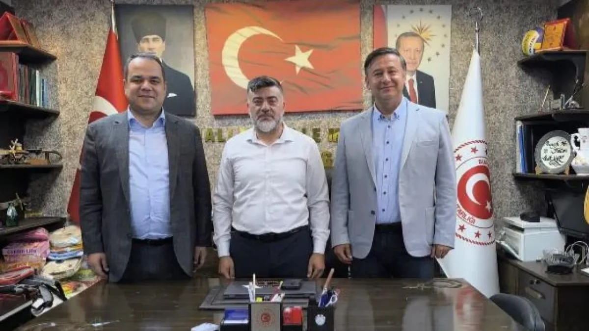 İş insanı Artuk’tan, Muhtar Uygur’a Anlamlı Ziyaret