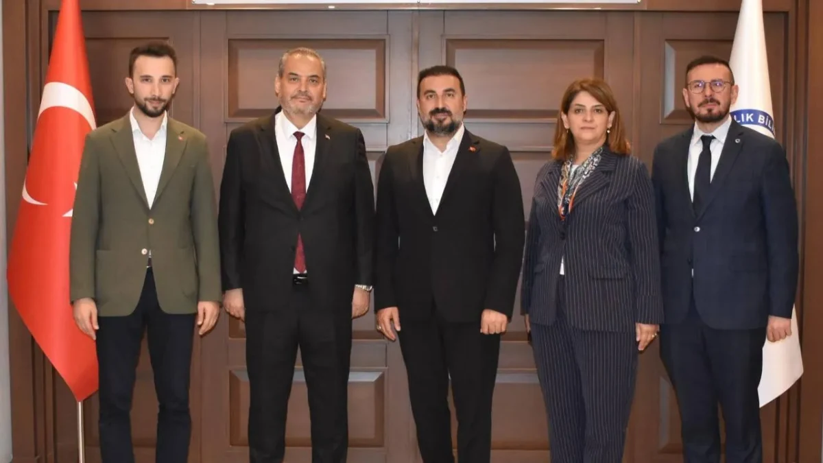 Başkan Kavak, AFSÜ Rektörü Aslan’ı Ziyaret Etti