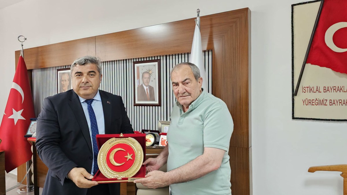 Susuz Belediye Başkanı’ndan İl Milli Eğitim Müdürü Miraç Sünnetci’ye Ziyaret
