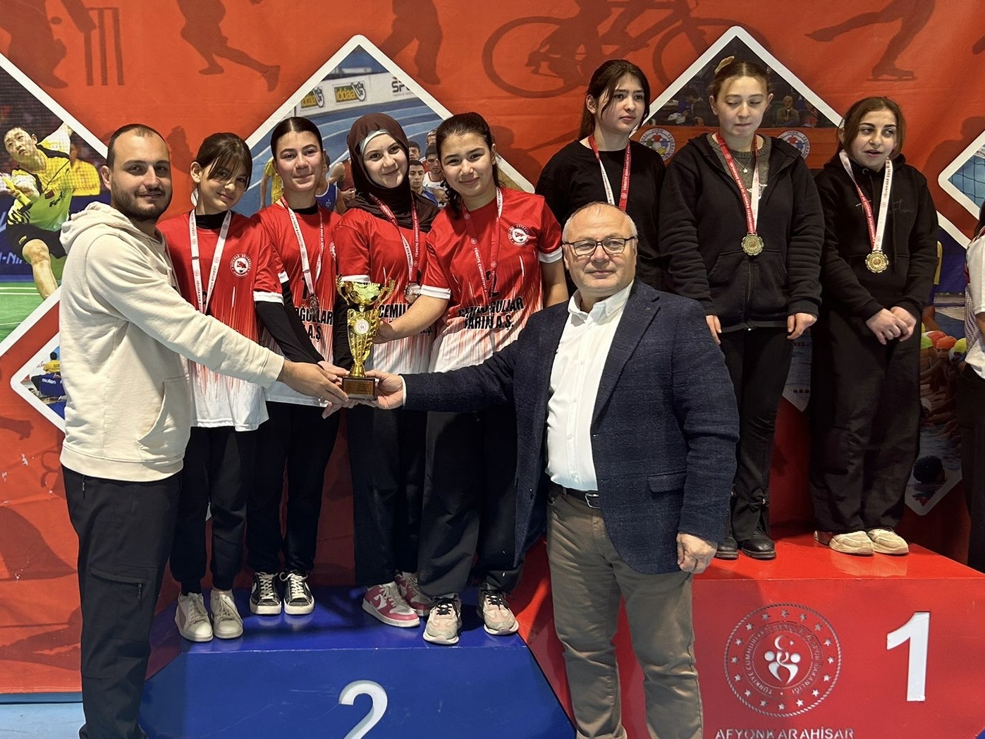 KIZILDAĞ ORTAOKULU’NDAN BÜYÜK BAŞARI