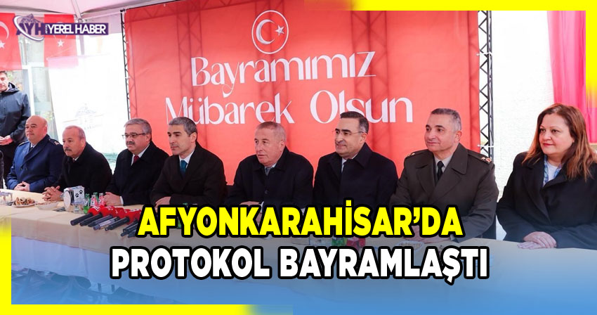 Afyonkarahisar’da Protokol Bayramlaştı