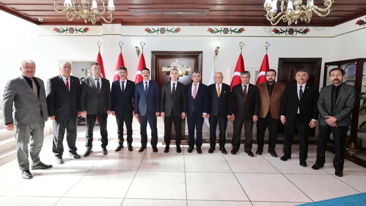 Vali Naci Aktaş’tan Emirdağ ve Bayat Heyetlerine Kabul