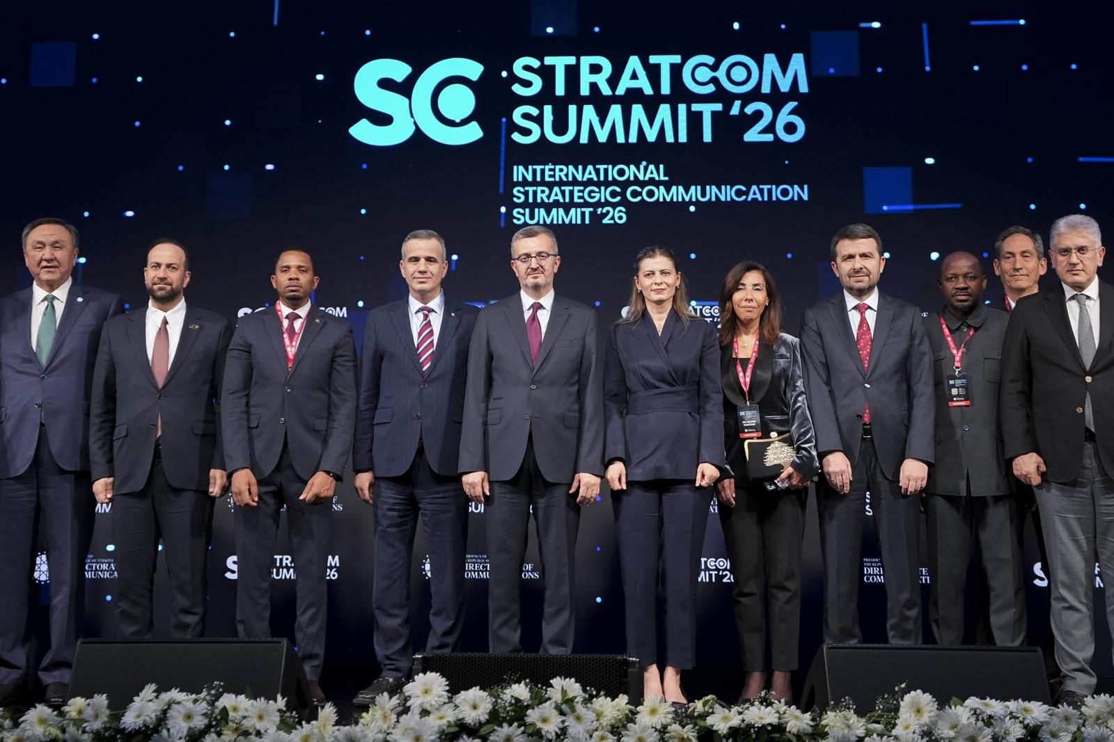 İletişim Başkanı Duran, STRATCOM Zirvesi’nin kapanış oturumunda konuştu