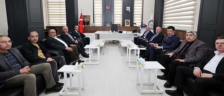 Vali Aktaş, Ticaret Borsasını ziyaret etti