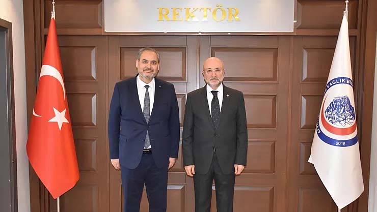 Başkan Turgay Şahin'den, Rektör Aslan'a Ziyaret